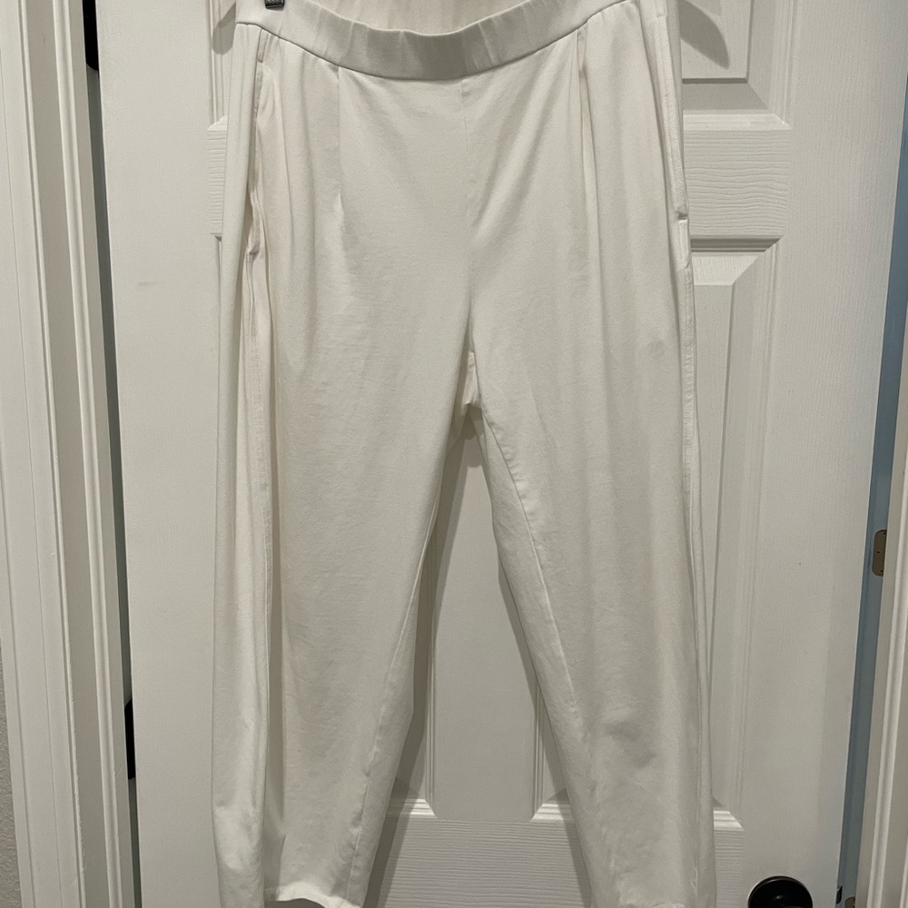 Eileen Fisher White Sweatpants with Relaxed Fit
